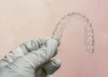 Dentists warn of permanent damage from clear braces ordered online